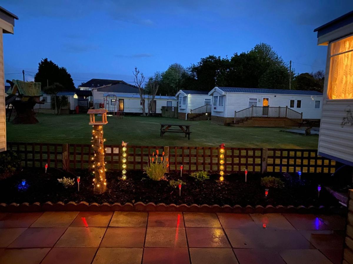 G4 Holiday Caravan Par Exterior photo